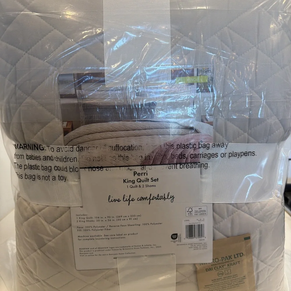 BearPaw KING size Ivory Beige Quilt w/ Shams 3 pc Set - New